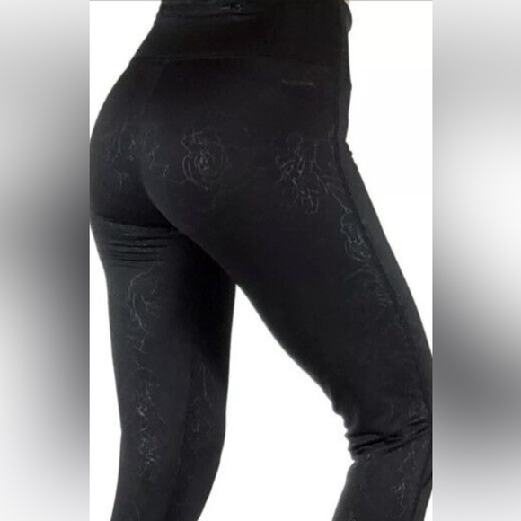 Adidas Small Climawarm Black Floral Embossed Winter Tights - Picture 1 of 8